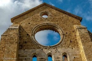 San galgano,sverdet i stenen,sverdet,trekke