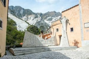 Carrara,fjellene,marmor,fetbyen