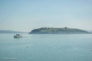 lago trasimeno,innlandshav,fugleliv,øyer,øyhopping